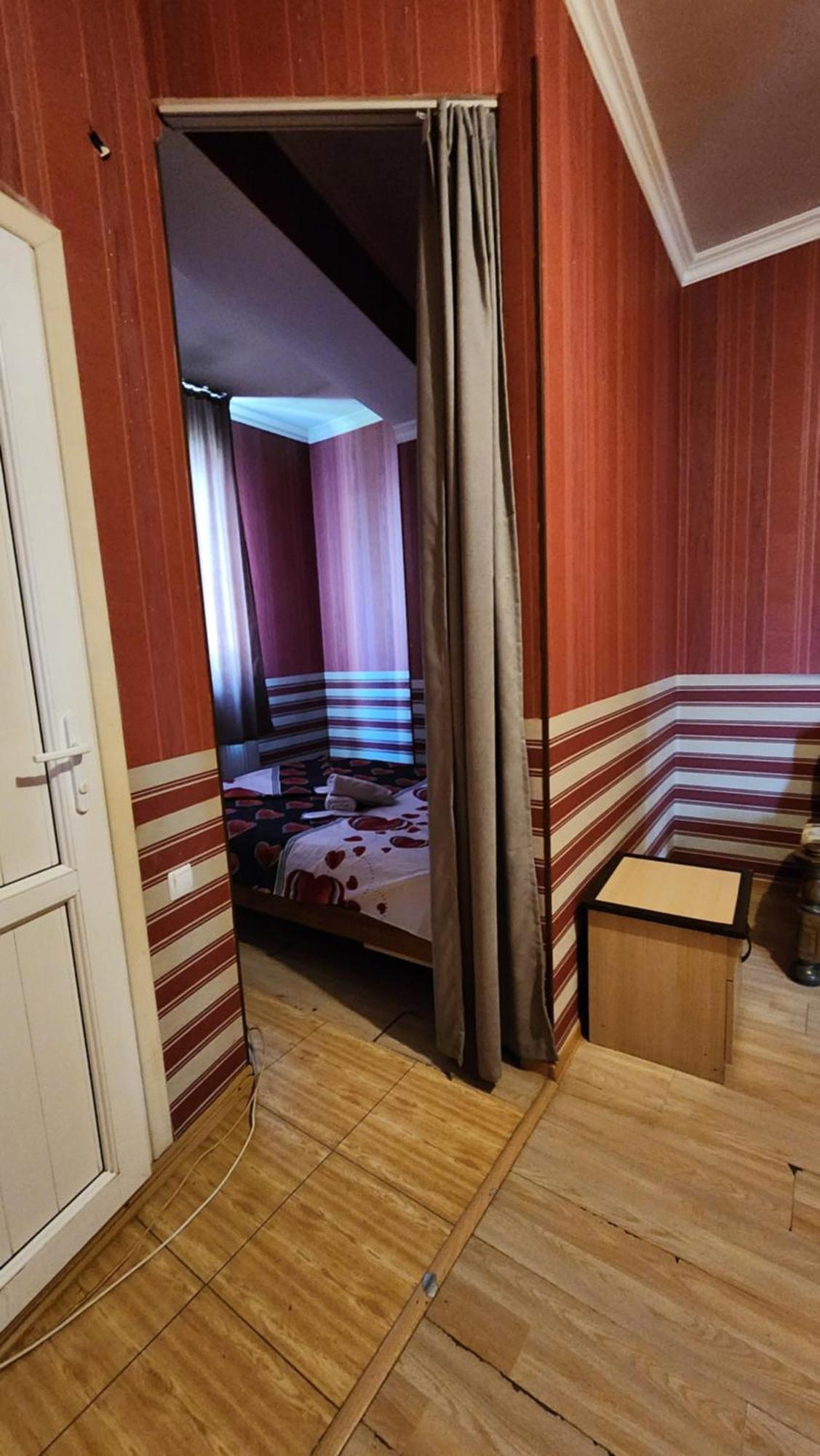 Hotel ,,Mega" Tbilisi Exterior photo